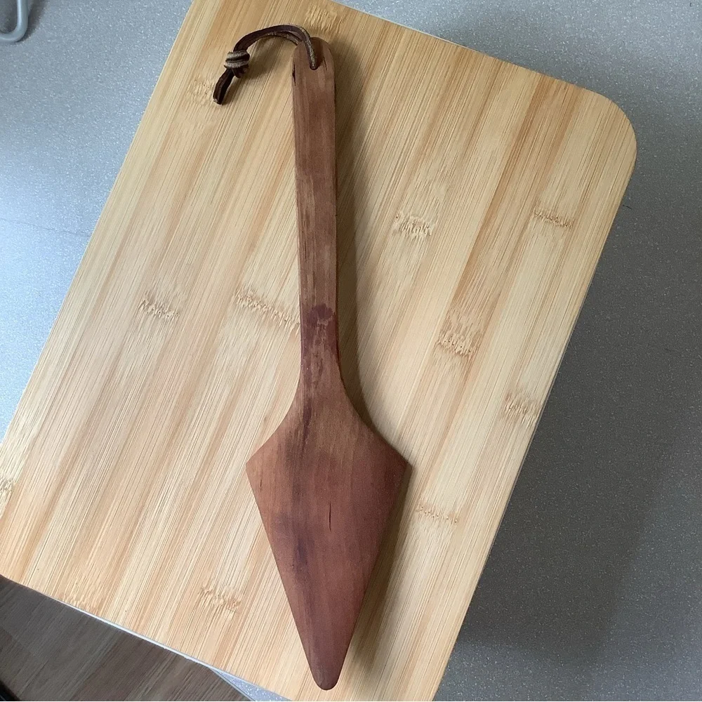 🆕Handcrafted Handmade Wood Pie Server